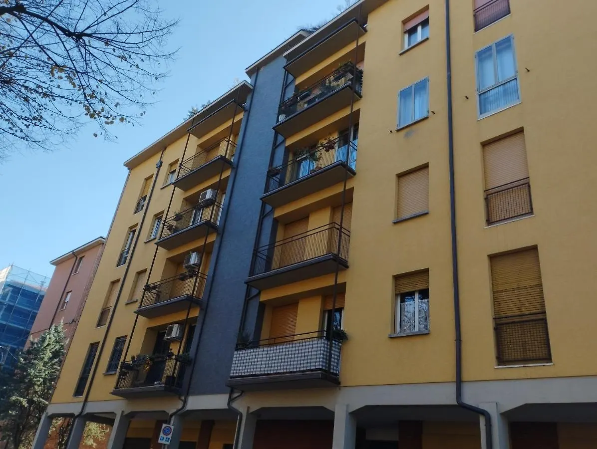 Appartamento Spazioso In Mazzini Bologna Italy