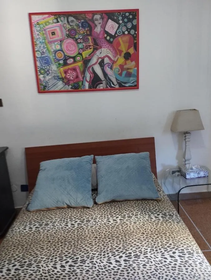 Appartamento Spazioso In Mazzini Bologna